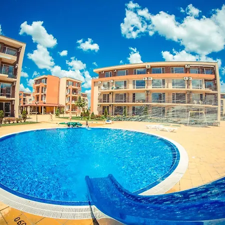 Апартаменты Waterpark Солнечный берег