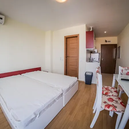 Waterpark Apartment Slantschew brjag